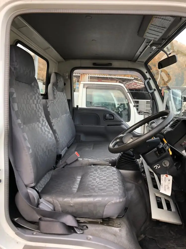  Запчасти для кузова грузовика б/у салона ISUZU оптовой