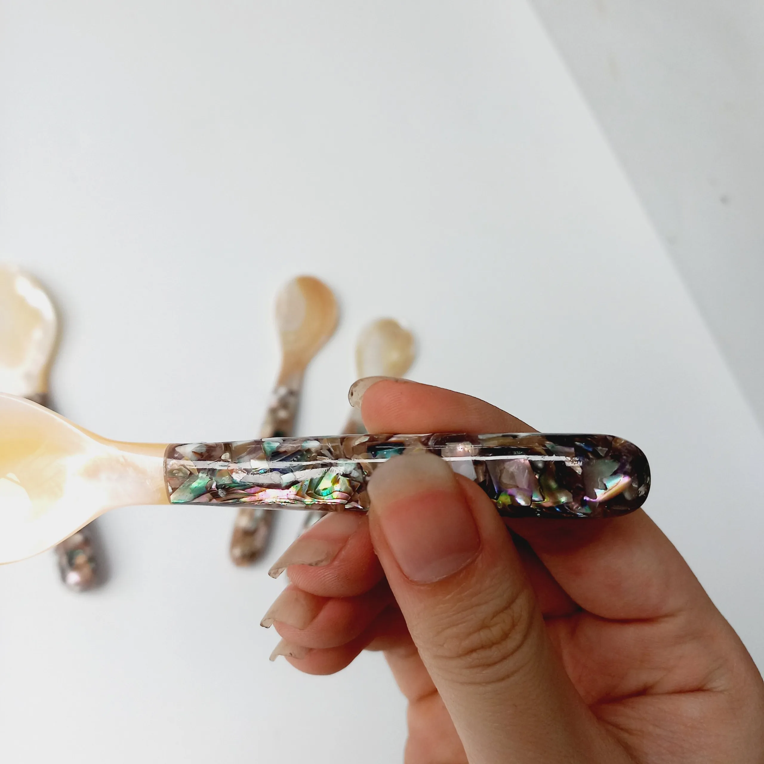 Handicraft Ice Cream Mother of Pearl Caviar Tea Spoon Shell Spoon Coffee Spoon Seashell Inlaid Handle Wholesale Exquisite