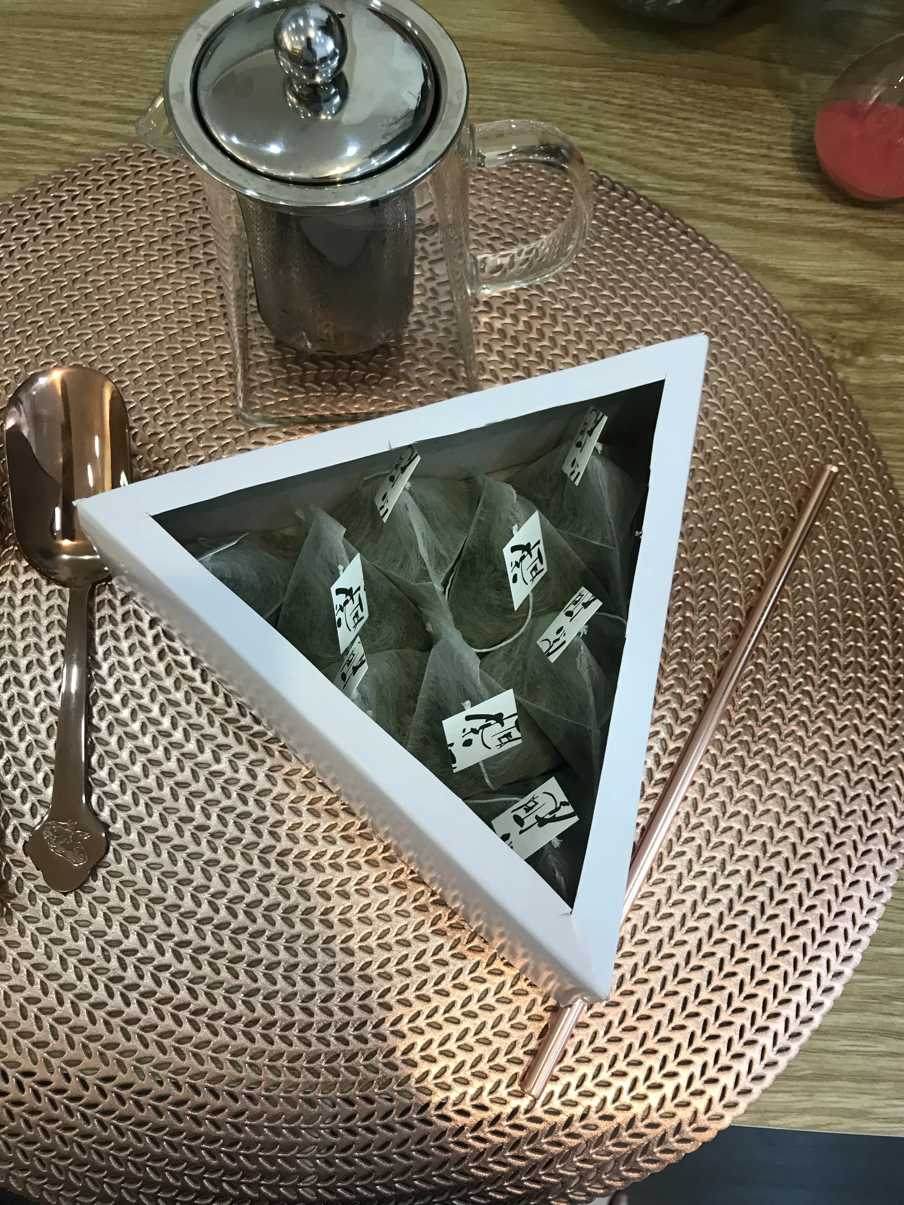 Черный чай для Пузырькового чая цена FOB во Вьетнаме хорошо здоровья и лучший выбор вьетнамских чайных культур в 2021 году