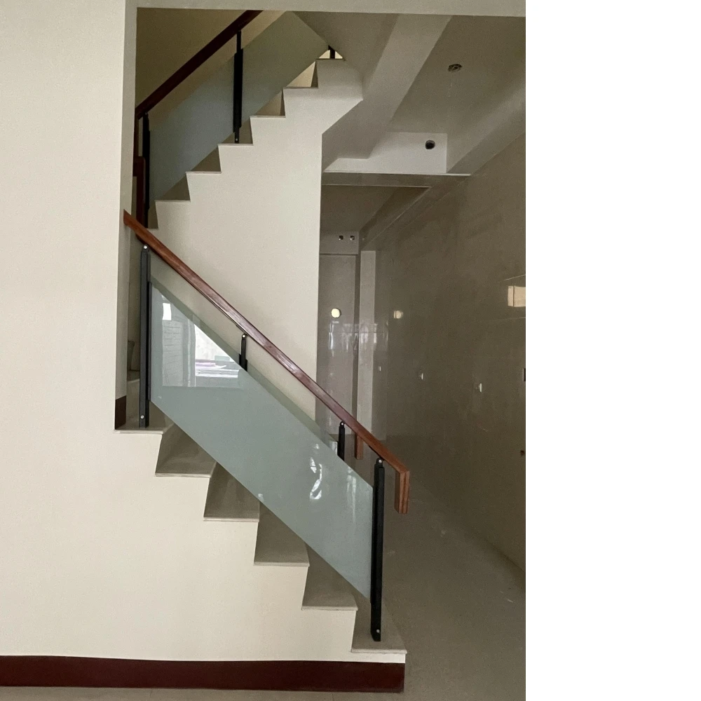 RS3070  Manufacturer Wholesale stair railing with glass  high quality handrail balustrade