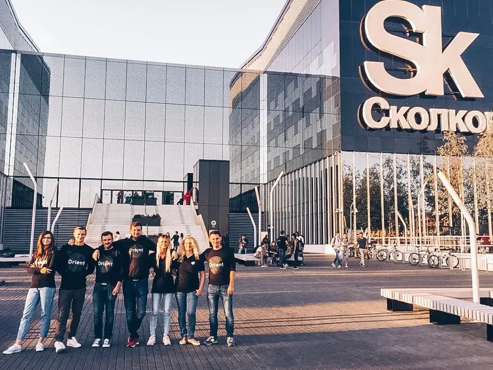 
Dual antenna 4GNSS OS-203 receiver Heading RTK GPS with IMU inertial gnss, from the manufacturer 