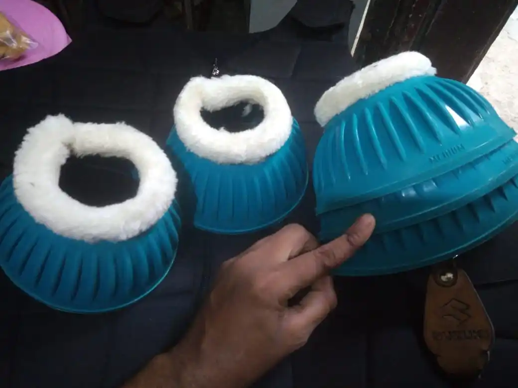 Horse Boots with soft mink horse tendon boots