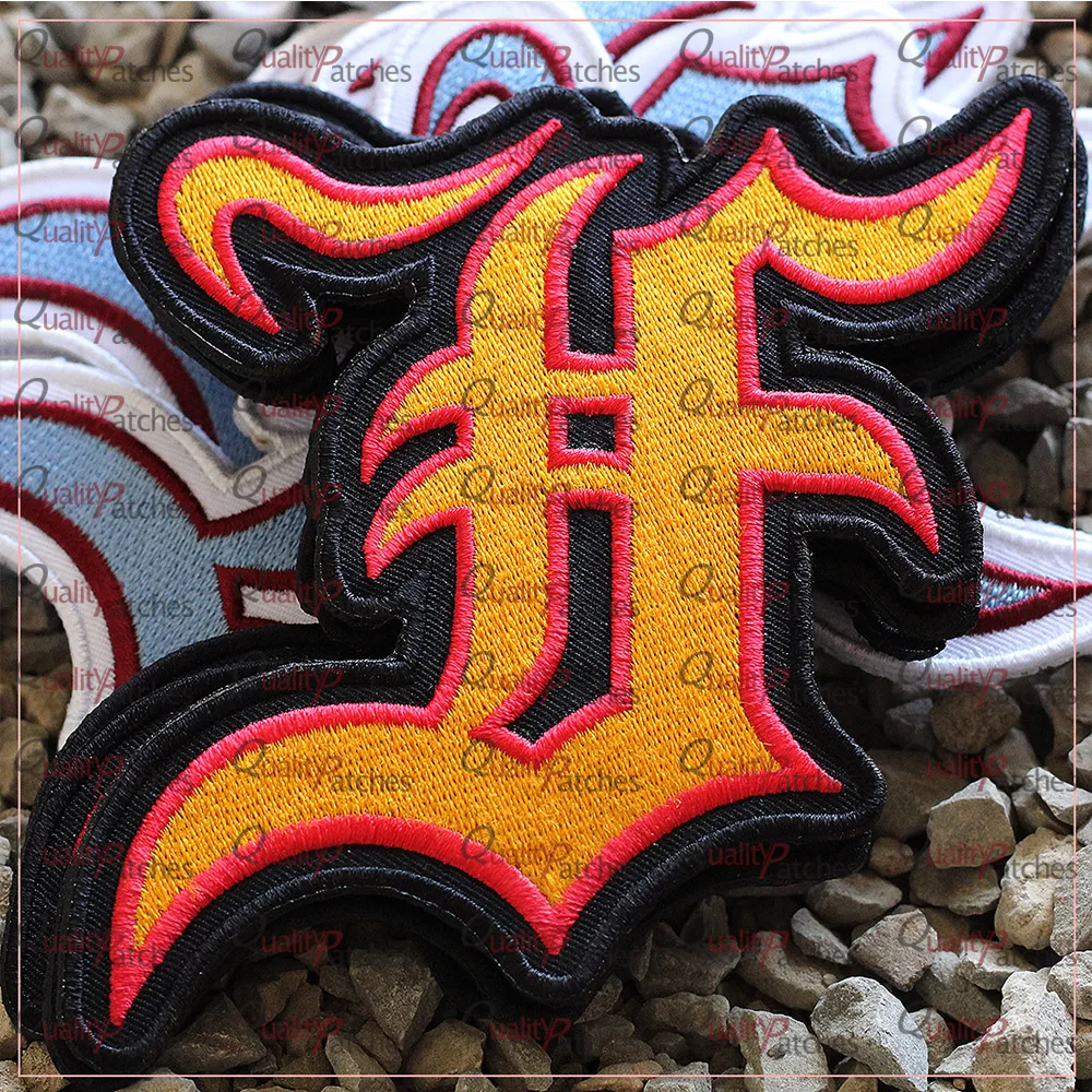 High Quality Custom Embroidered Patches Iron on Patches Sew On Custom Badges Backup Logo Hat Velcro Patches