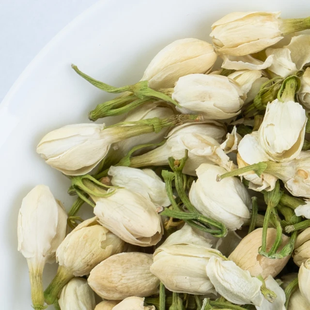 Dried jasmine flower / jasmine tea / jasmine bud
