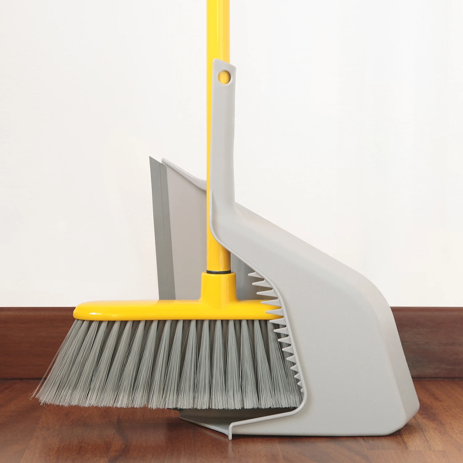 Plastic Dustpan with Broom Holder Hanger and Rubber | Made in Italy