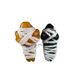 The doll tied the couple and cut off the adultery ancient thai amulets It is popular in asia