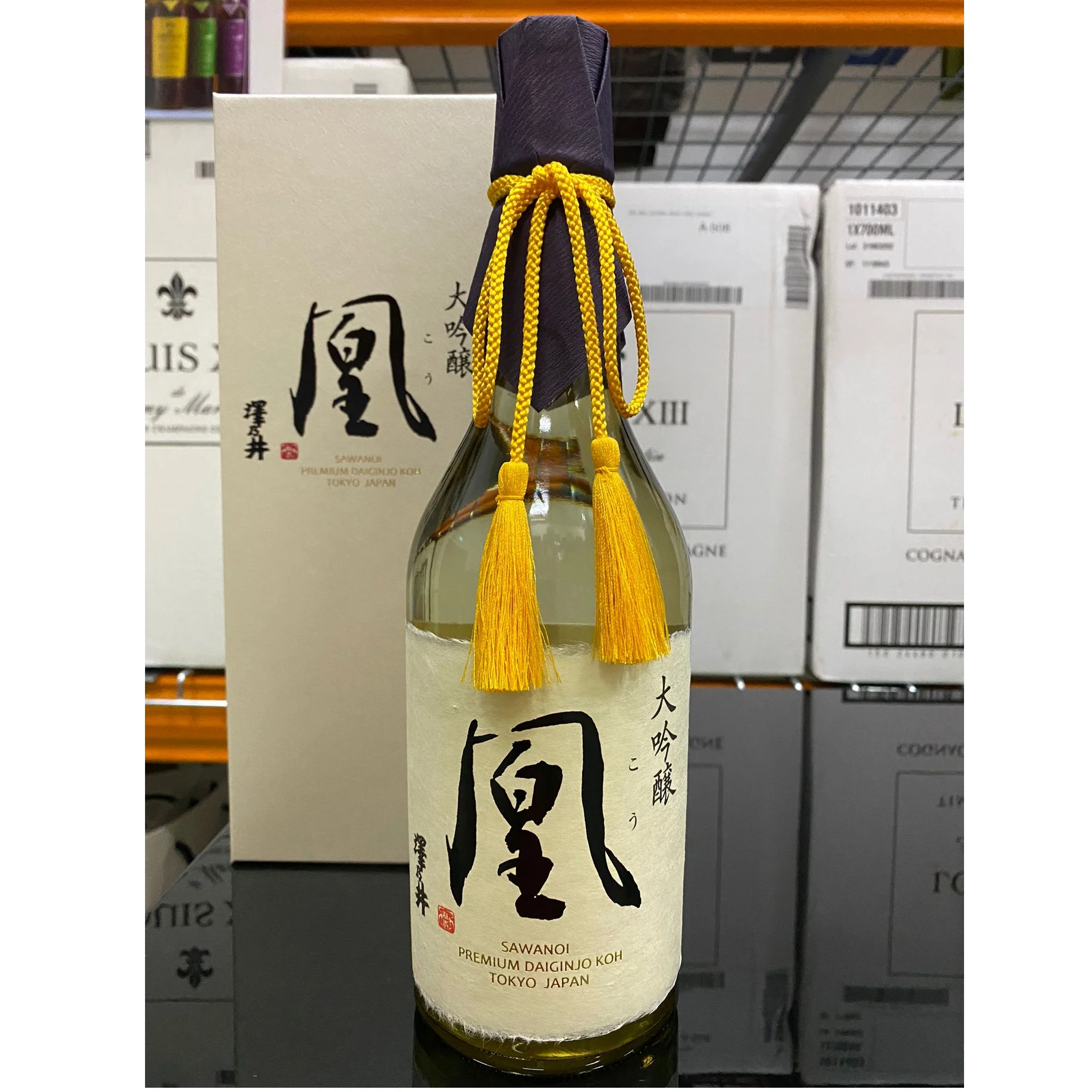 Sawanoi Sweet & Bitter Taste 1800 ml Standard Quality Premium KOH Rice Ingredient used Premium Daiginjo Sake From Japan