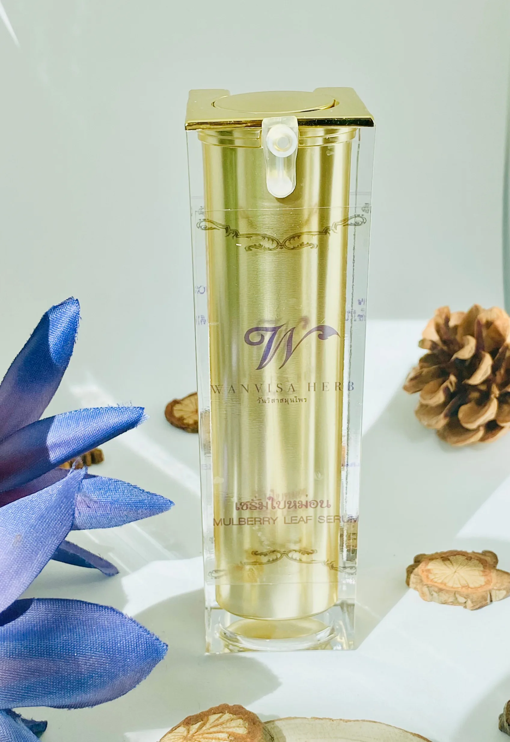 Herbal Mulberry Leaf Extract Serum Moisturizing Nourishing Pigmentation Corrector Anti-Wrinkle Face Neck Eyes Treatment Oil