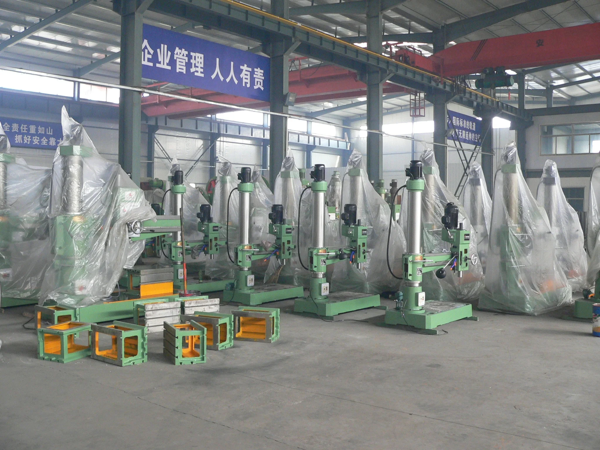 Low Cost Radial Drill Press Radial Drill Press Machine Zq3040x13 Made in China Canada Provided 40 Automatic Bearing Morse 4 2000