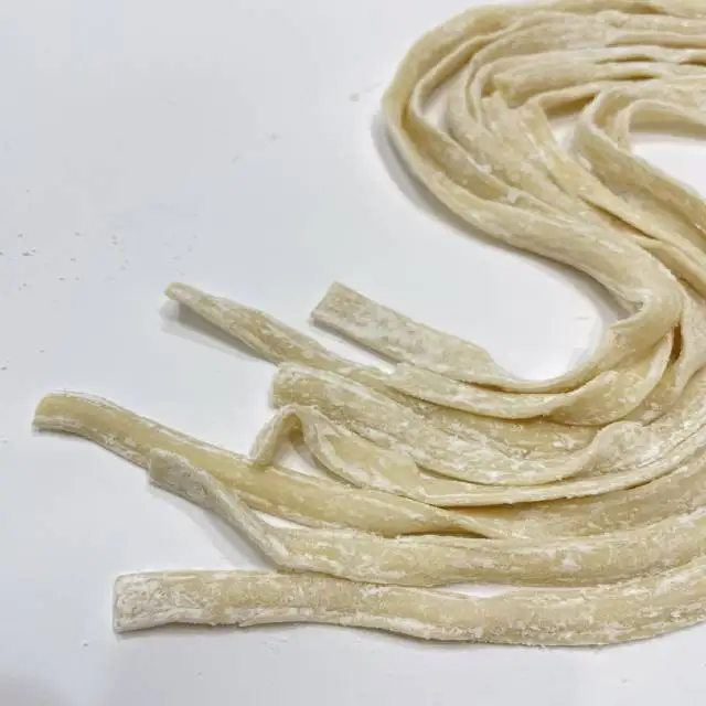 Wholesale sliced noodles
