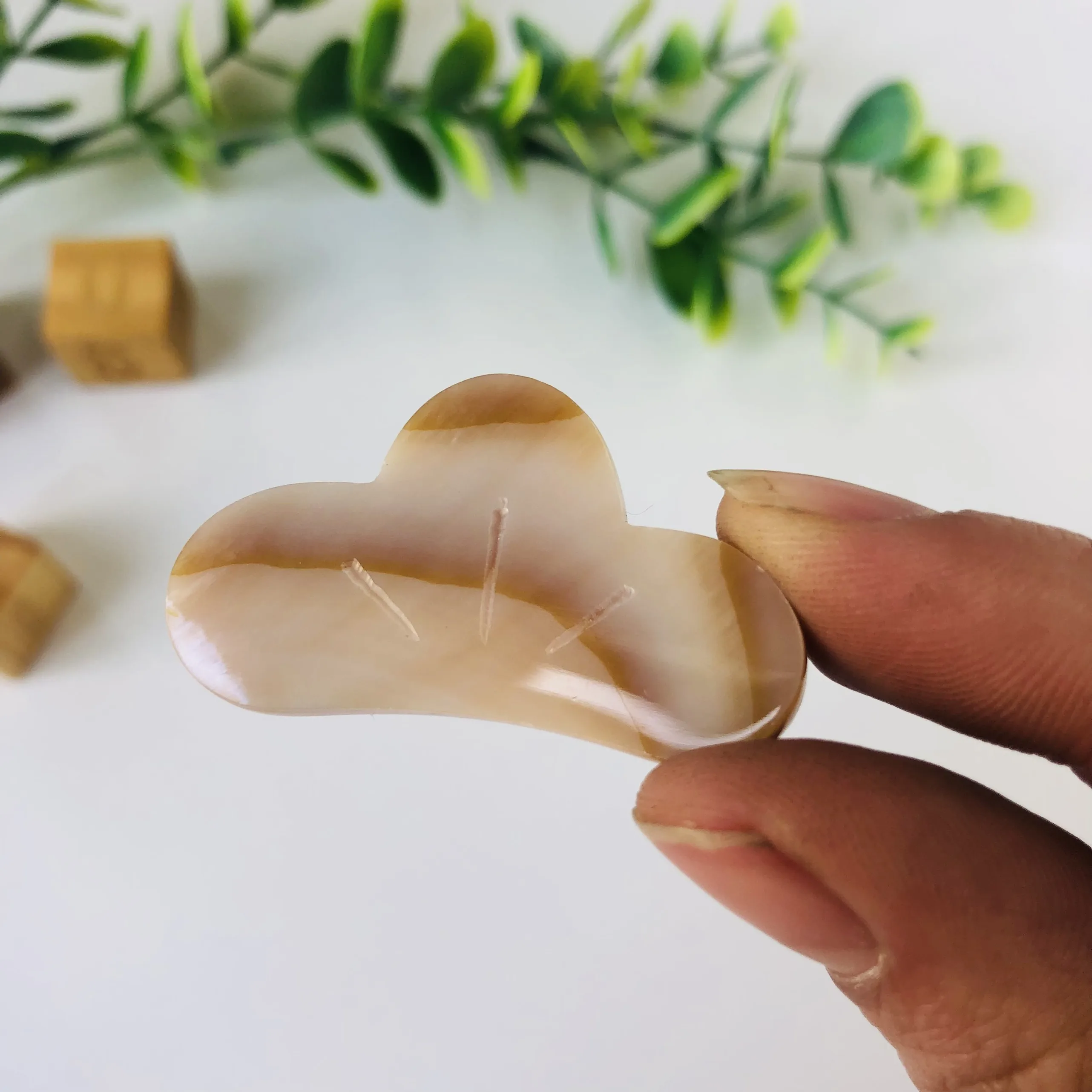 Natural Mother of Pearl Chopsticks Holder Leaf Shape Knife Stand Spoon Rest Japanese Frame Art Craft Dinner Kitchen Tableware