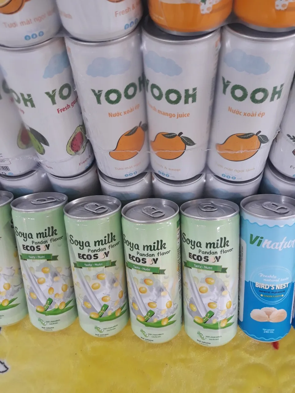 Soya Milk Pandan Flavor 240ml in can So Yummy Healthy Affordable Price for Wholesale