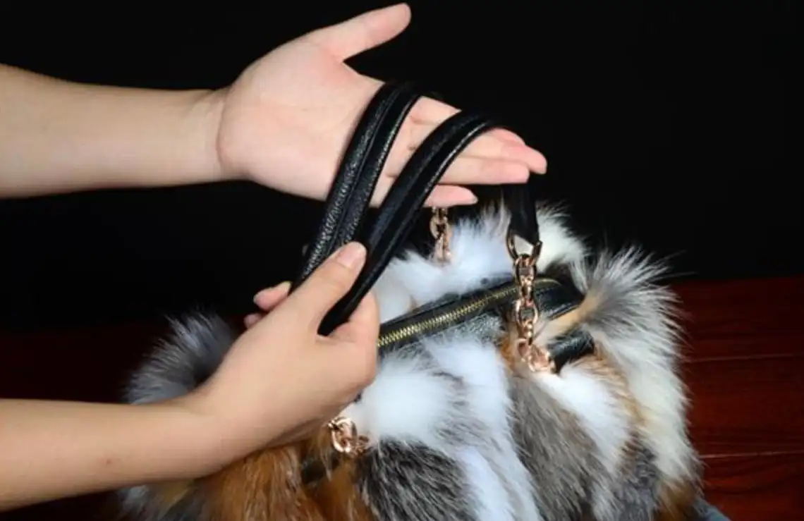  Сумка из натурального Лисьего меха сумка