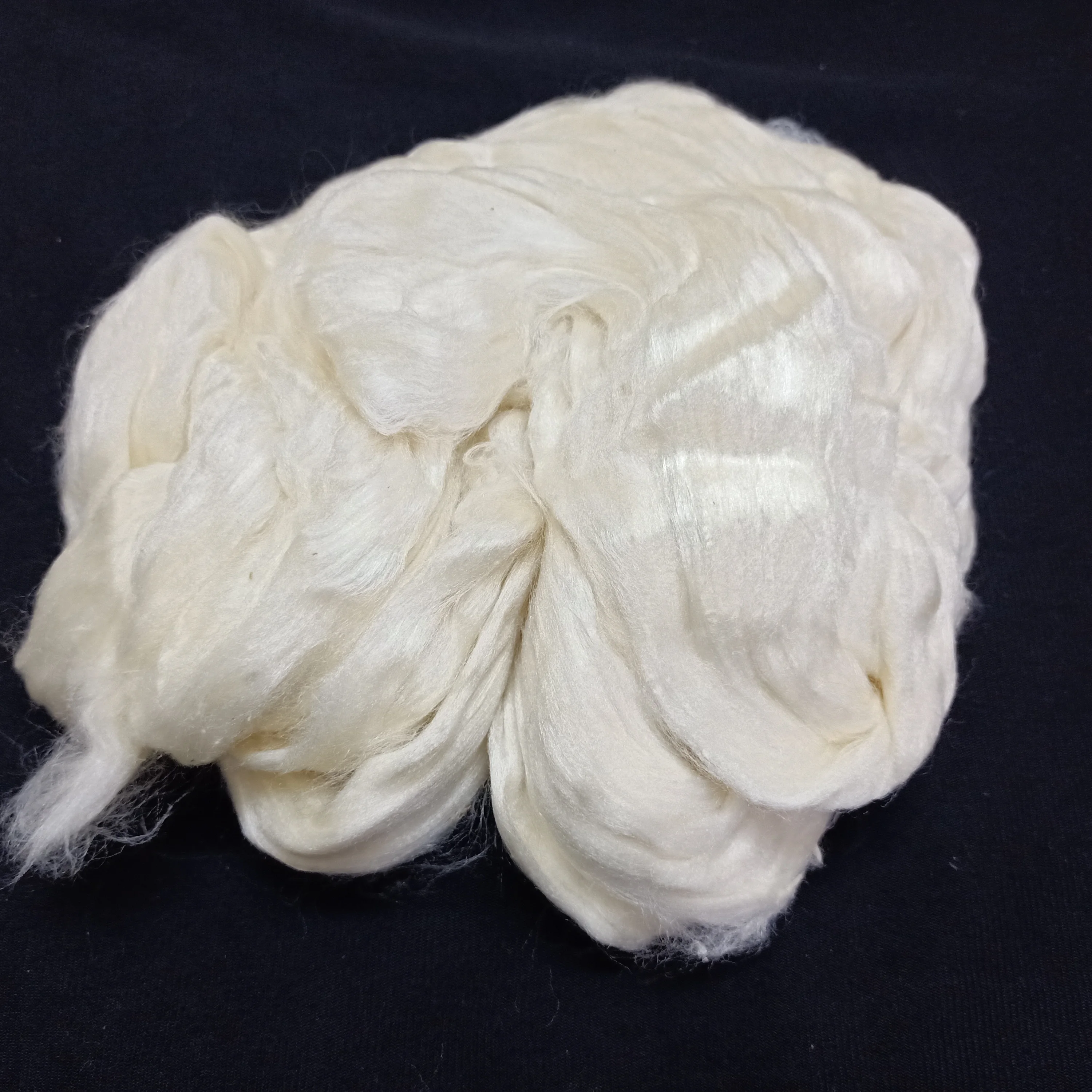 custom made 100%  natural eri silk sliver in white suitable for dyeing ideal for yarn and fiber stores for resale