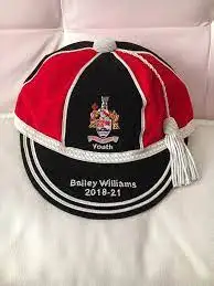 Wholesaler price Best Rugby Traditional Honours caps, Baggy Cricket Cap get own logo velvet and wool fabric