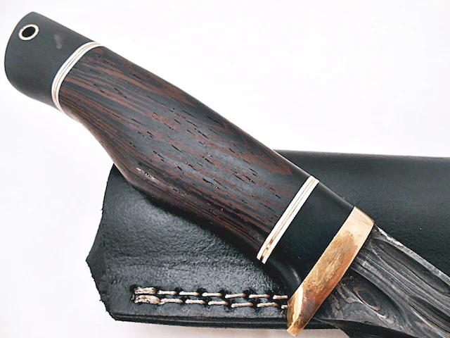 
Hand Forged knife Damascus Steel Hand Made 3/8 Skinner Hunting Knife With Wenge wood Handle and Leather Sheath ME-335 