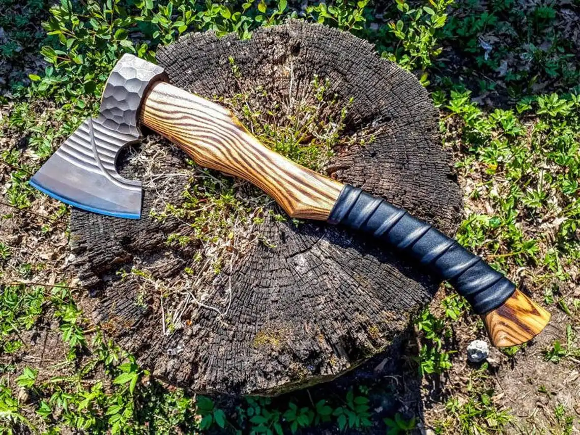 Топор Ручной работы Tomahawk, боевой топор викингов с кожаным чехлом