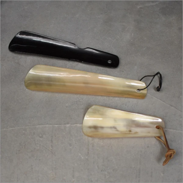 Best quality 6  inch   ox   horn  shoe horn with leather cord