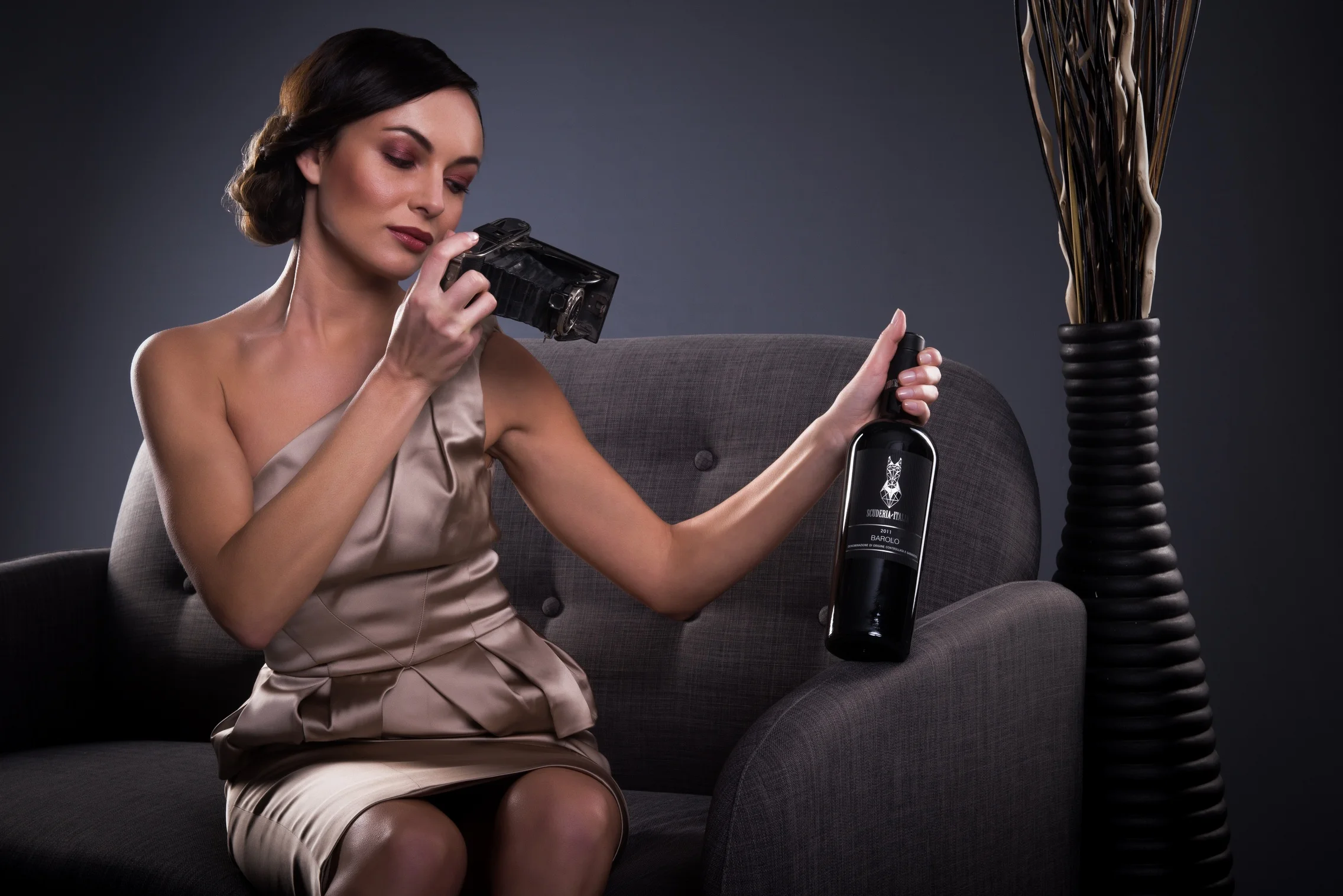 Престижное итальянское красное вино BAROLO DOCG 2011 Scuderia Italia 0.75L