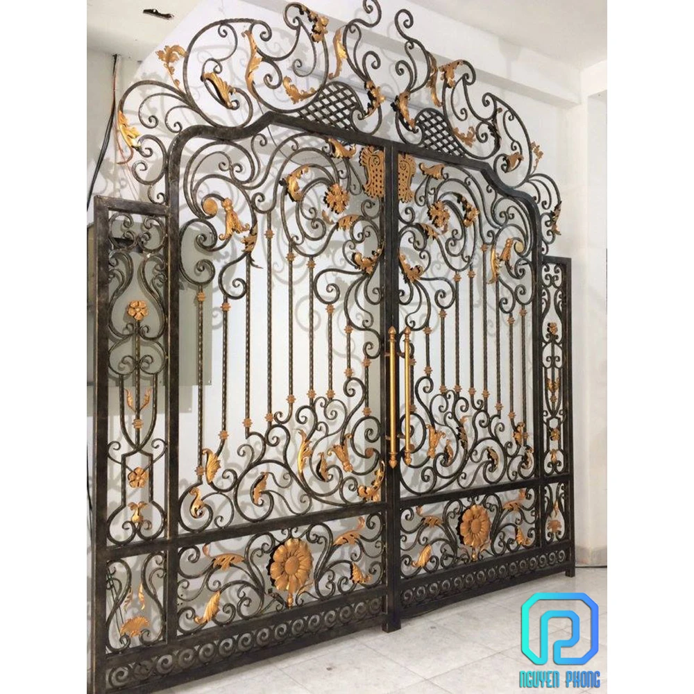 Advantage Price OEM Custom Villas Wrought Iron Pipe Big Main Gate Design