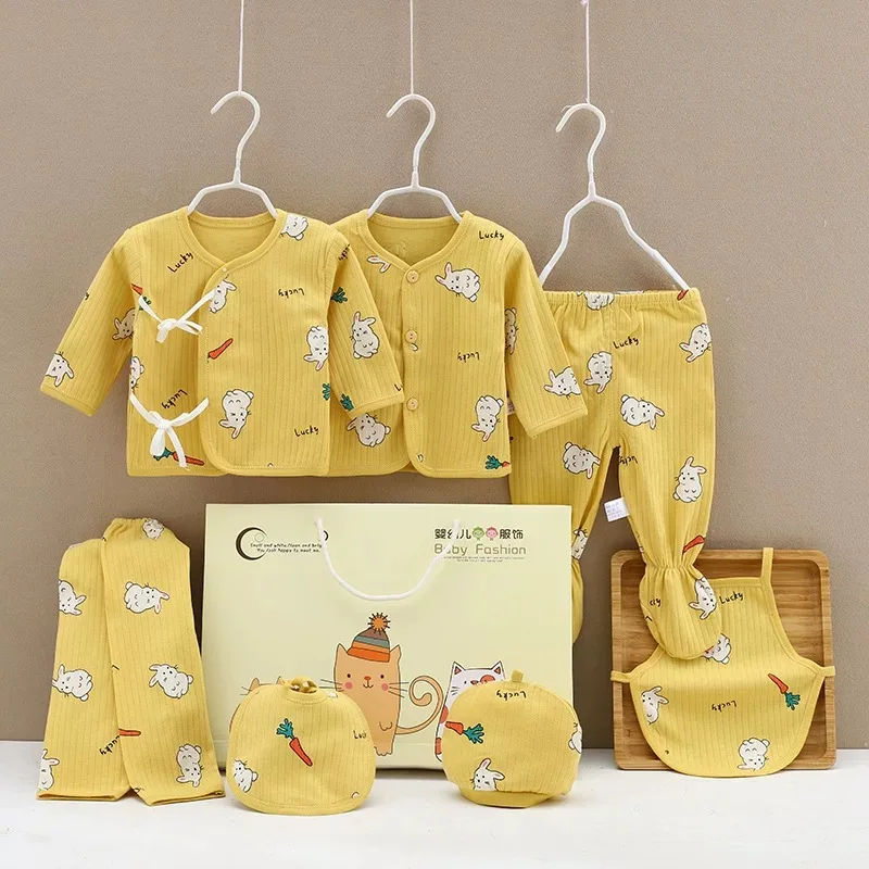 Newborn 7PCS/set Soft 100% Cotton Newborn Baby Clothes Gift Set  Baby Clothing Sets Four Seasons New Born Baby Clothes