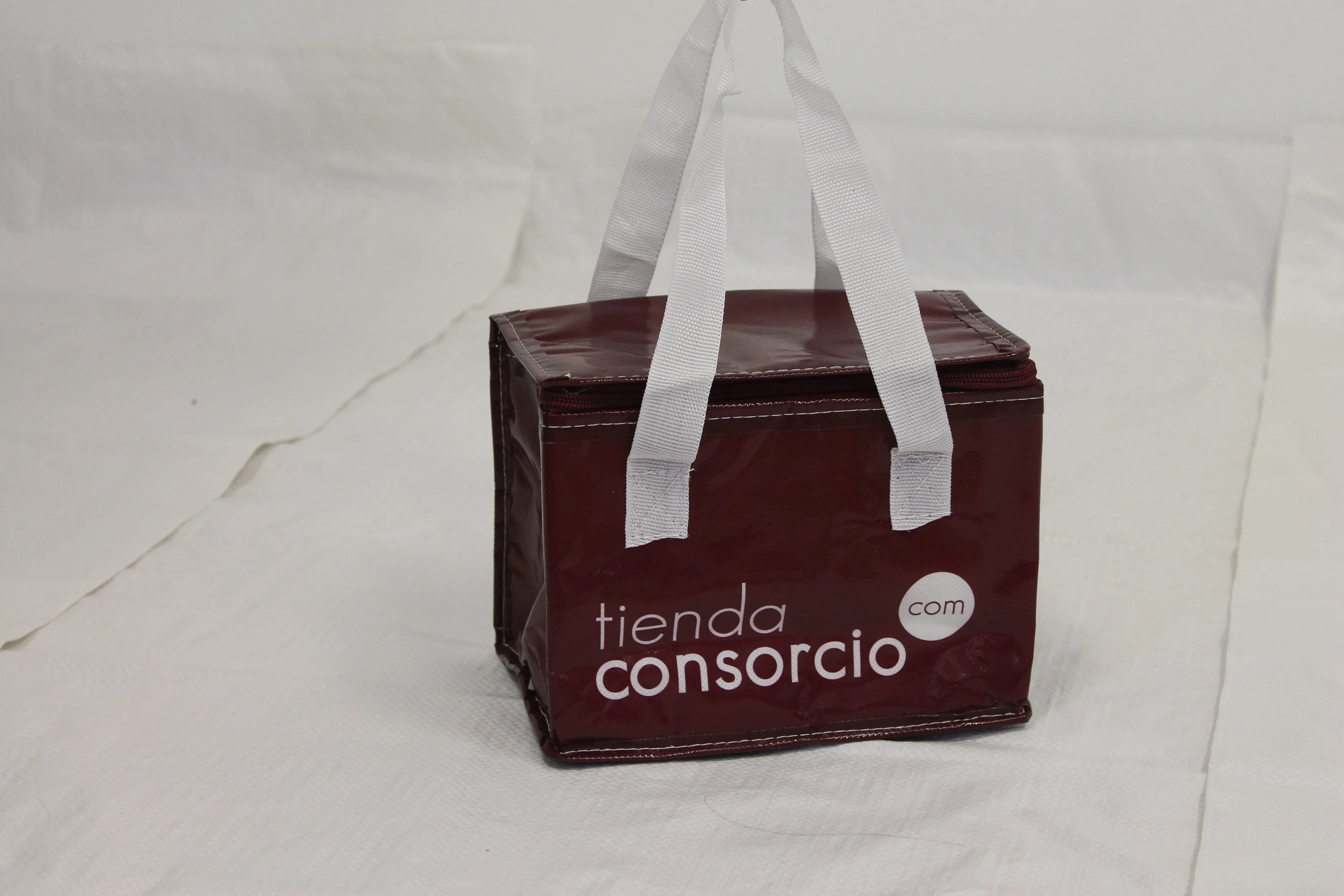 Wholesale Eco-friendly Reusable Customized Logo Printed Folding Grocery Tote Food Delivery Insulated Cooler Lunch