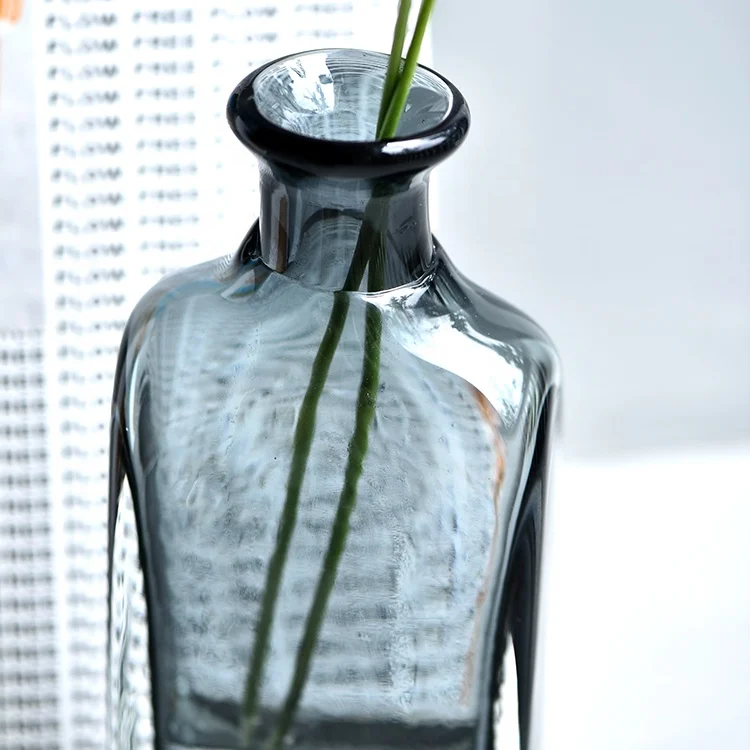Bixuan Vases Solid Color Handblown Art Glass Flower Arrangement Vase Wine Bottle Shape Table Decor Accent Centerpieces Vases