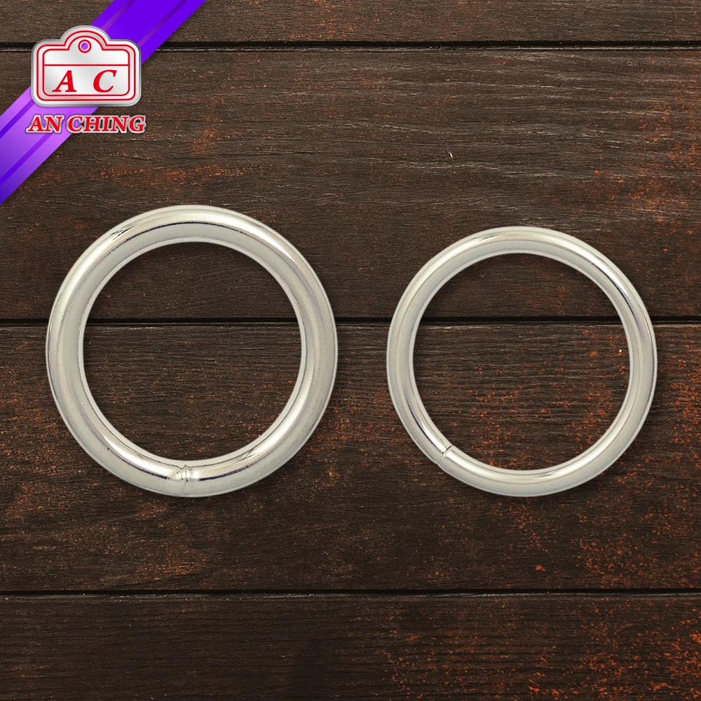 Sliver Metal Round Shape O Ring With DIA 3 mm