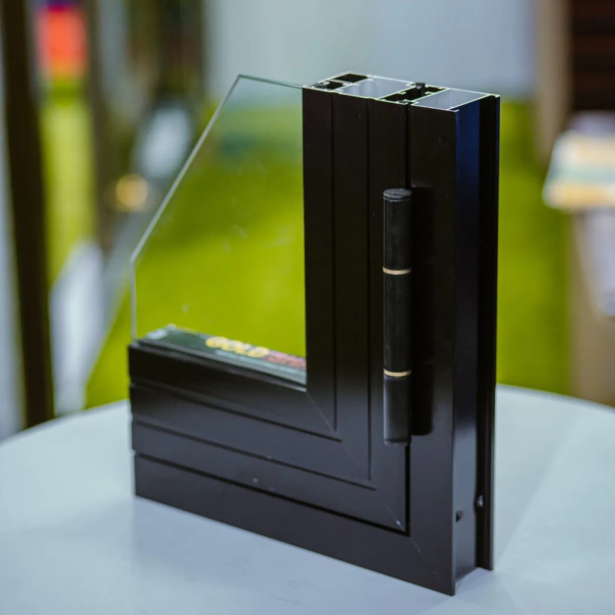 Shalumi Best Selling Black Anodized Aluminum Profile in Vietnam for Window and Door