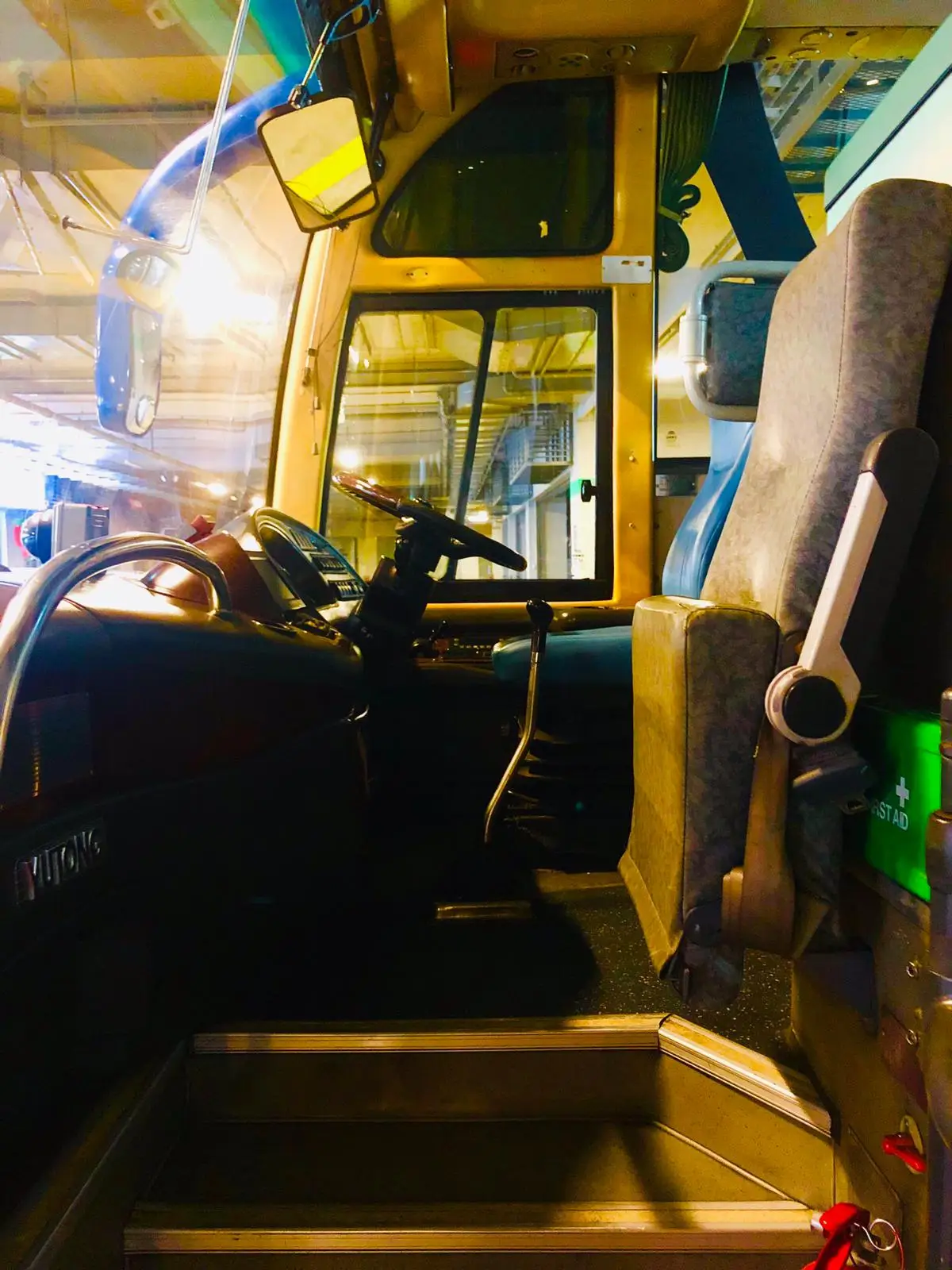  Подержанное состояние YU TONG BUS 1 PA7708B - YUTONG ZK6100H с дизельным