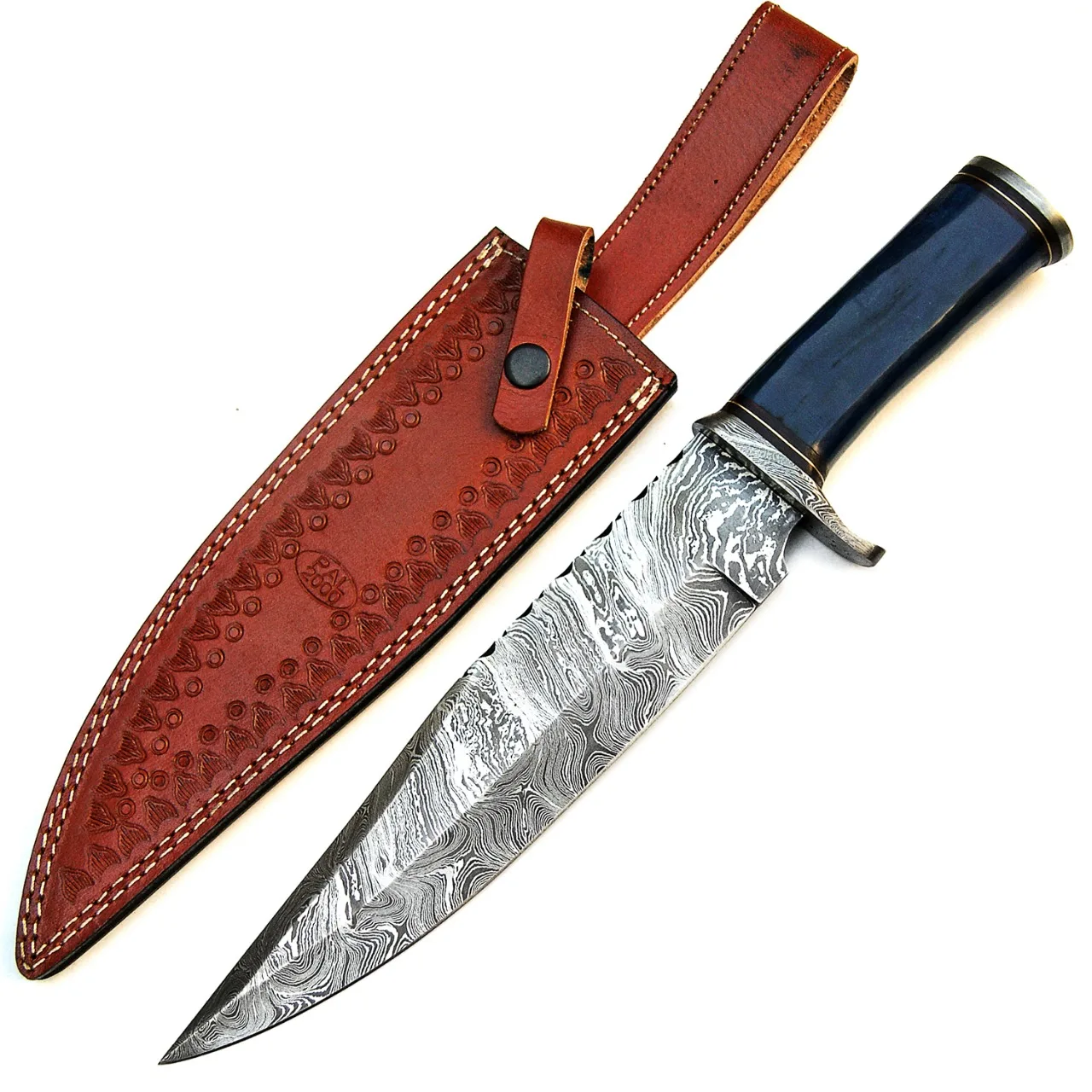 Handmade Damascus Steel Skinner Knife With Camel Bone Handle With Fine Leather Sheath.