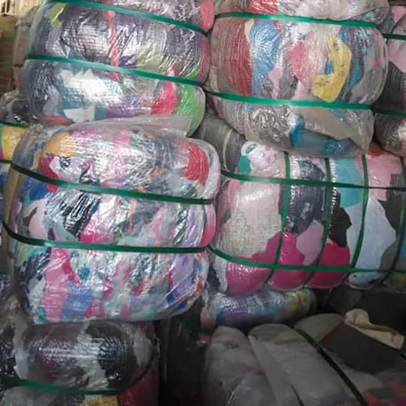 Продажи б/у одежды ткани и обувь 45 кг 70 продажа обуви оптом