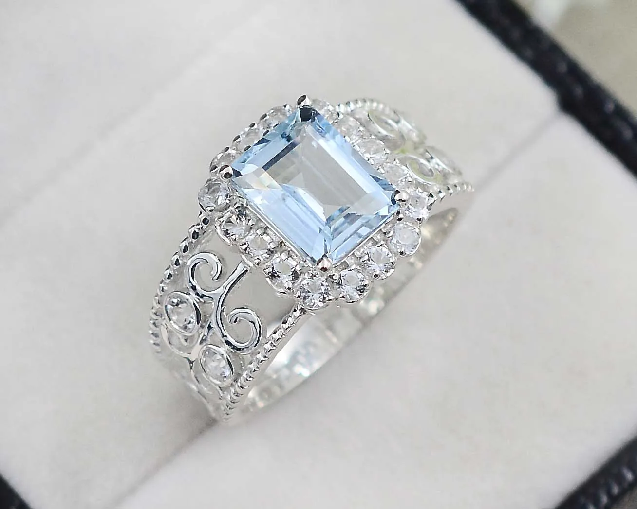 Natural Blue Topaz 9x7 MM Octagon Shape Gemstone 925 Stirling Silver For Women Ring Wedding Jewelry Manufacturer  From India