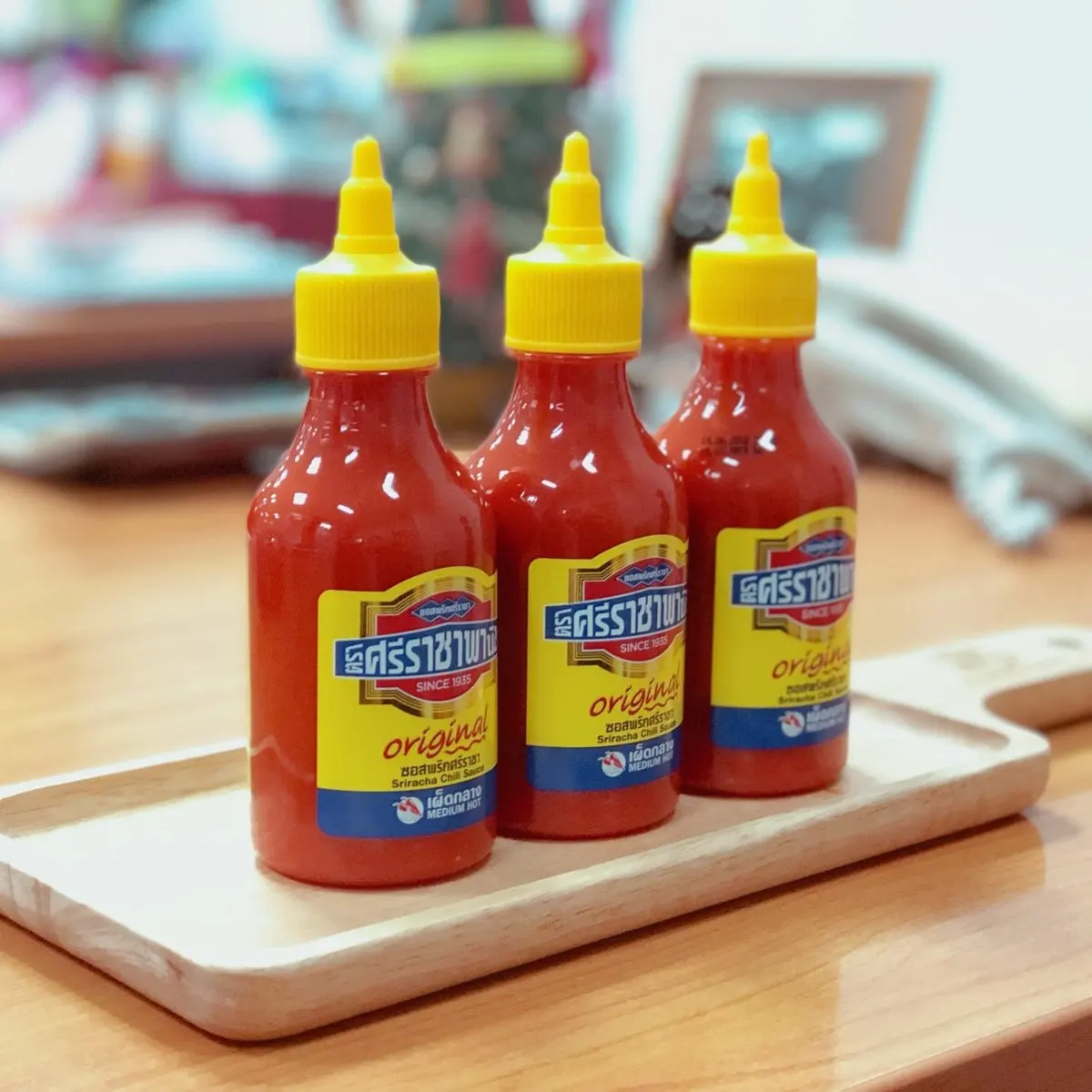 Best seller Original Sriracha Hot Chili Sauce Spicy Sauce Made Sriracha Sauce  in Thailand