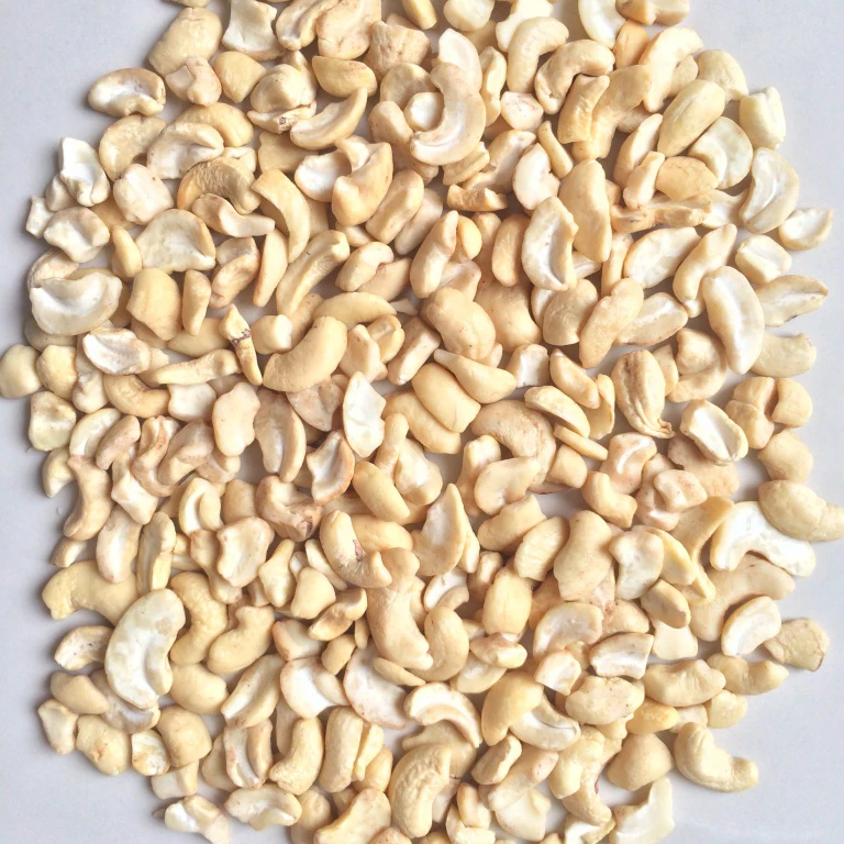 
High Quality Dried Raw Cashew Nut LP Vietnam Export Standard Company Organic Cashew Nuts Products In Bulk Cashewnut Dried 