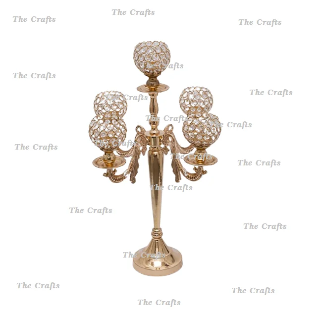 Подсвечник золотого цвета из металла и кристаллов набор канделябров трех разных размеров для свадебного использования