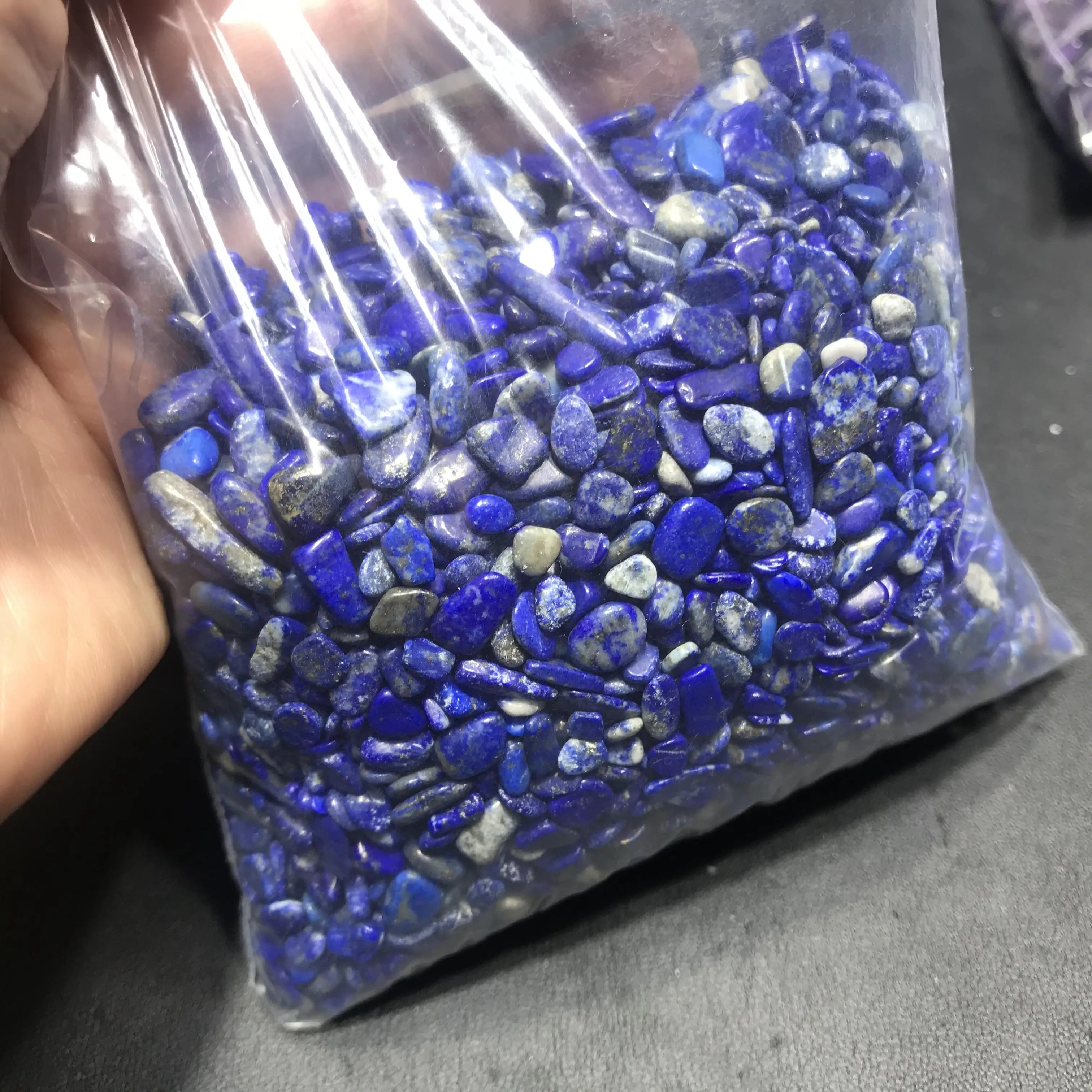 lapis lazuli chips.jpg