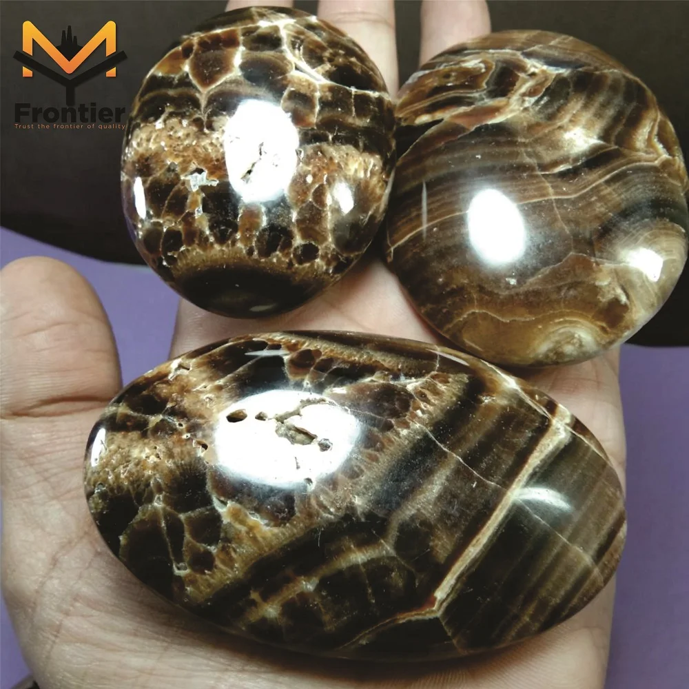 High Quality Natural Chocolate Calcite Handmade Palm Stones Showpiece Polished OEM Gemstone Healing Crystal Craft from Pakistan.