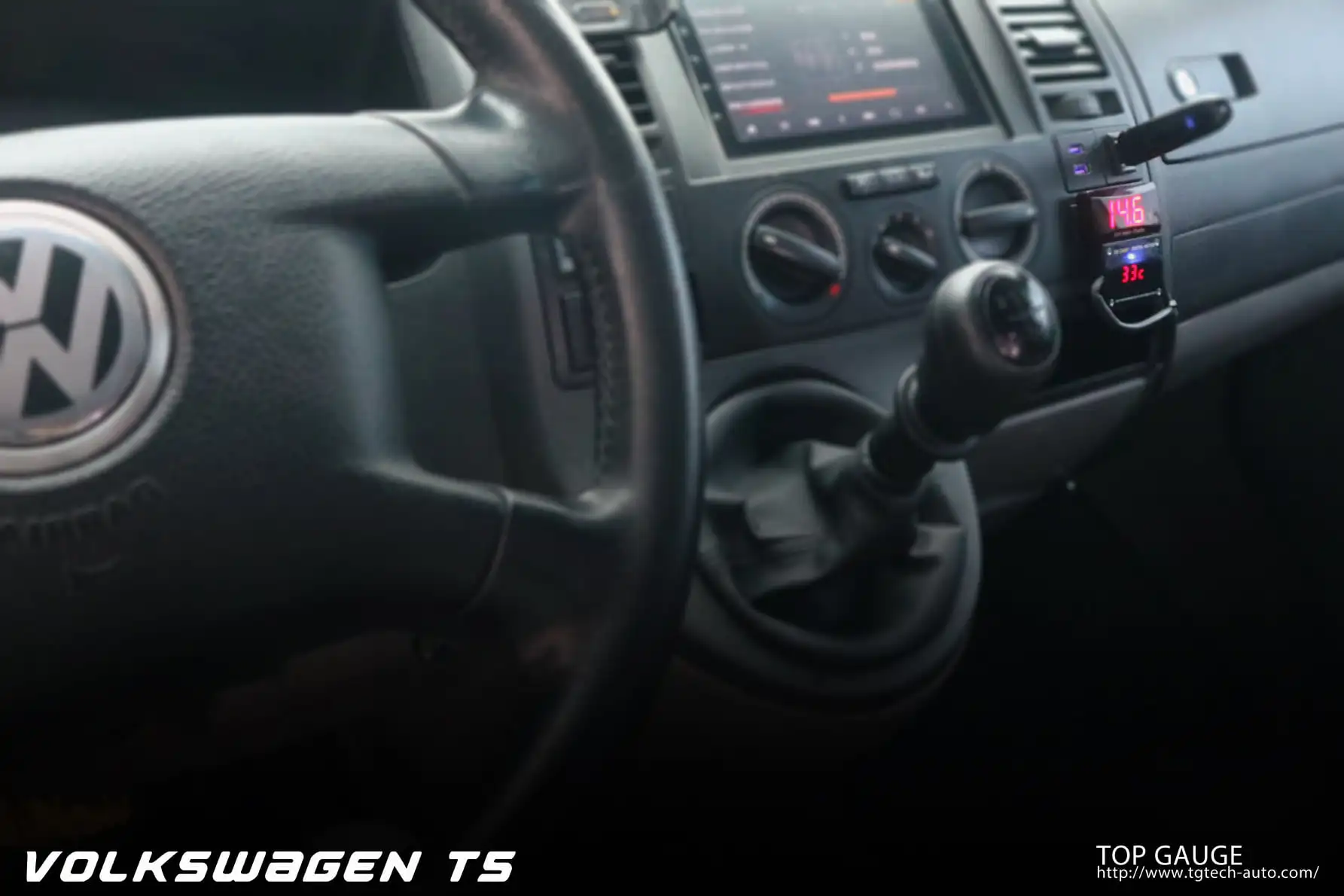 
Best innovation 2020/2021 - Oil temperature sensor with digital meter display compatible VW Volkswagen T5 year 2003 to 2010 