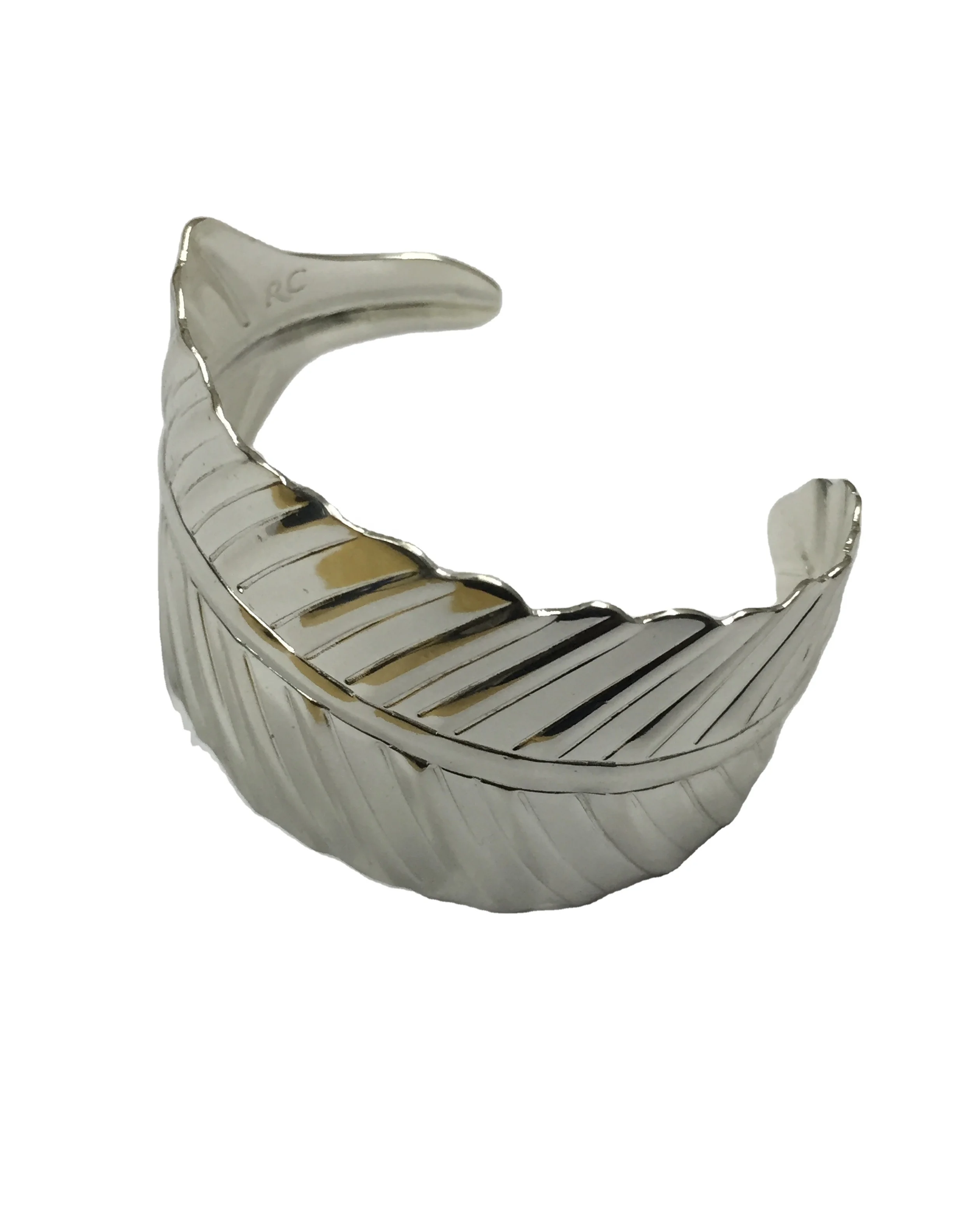 Brass Metal Cuff Bracelet Feather Cuff Bracelet in round shape silver plated silver color jewelry bracelet