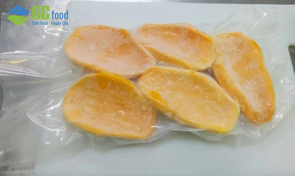 Hot Mango Pulp - Frozen mango dice from mango fruit - Block shape - 12 months shelflife- Bulk Packaging