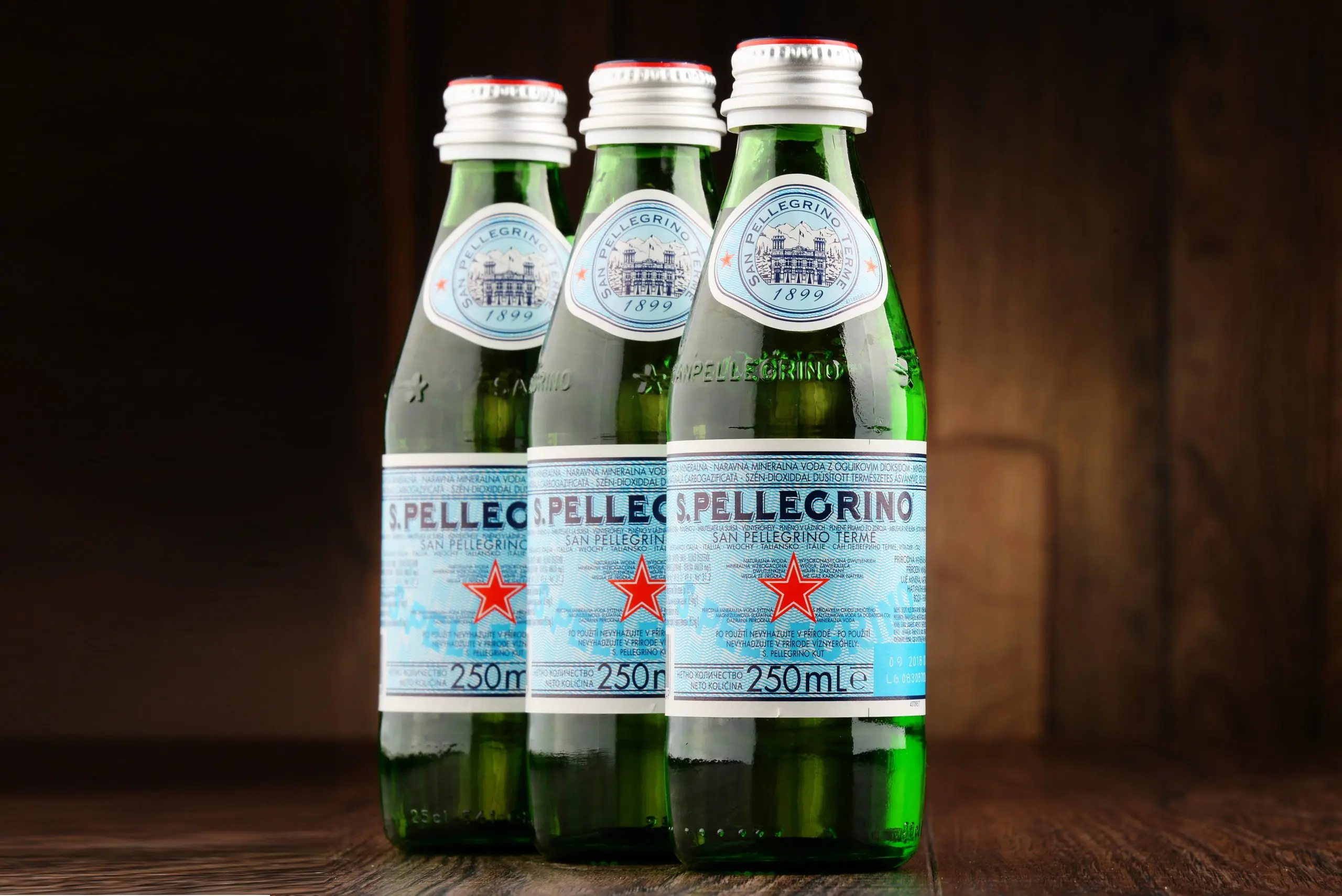 Wholesale San Pelegrino sparkling water Available