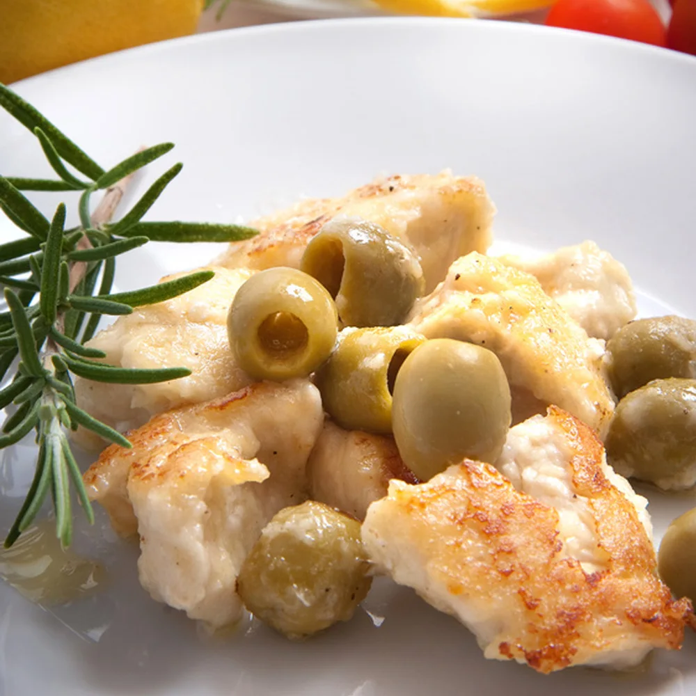 Premium quality green pitted olives 300g mason jars condiment in brine Italian food appetizer dish for export