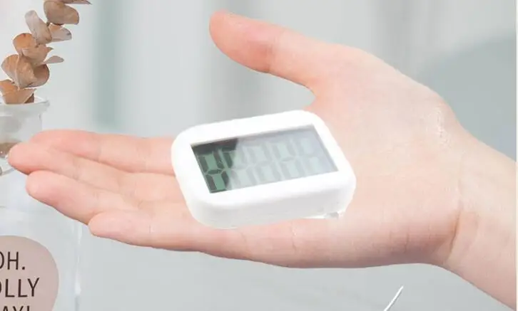 3D Silent Sensor Pedometer Step Counter Extra Large Digits Big Display Walking Running Pedometer Activity Tracker with Lanyard