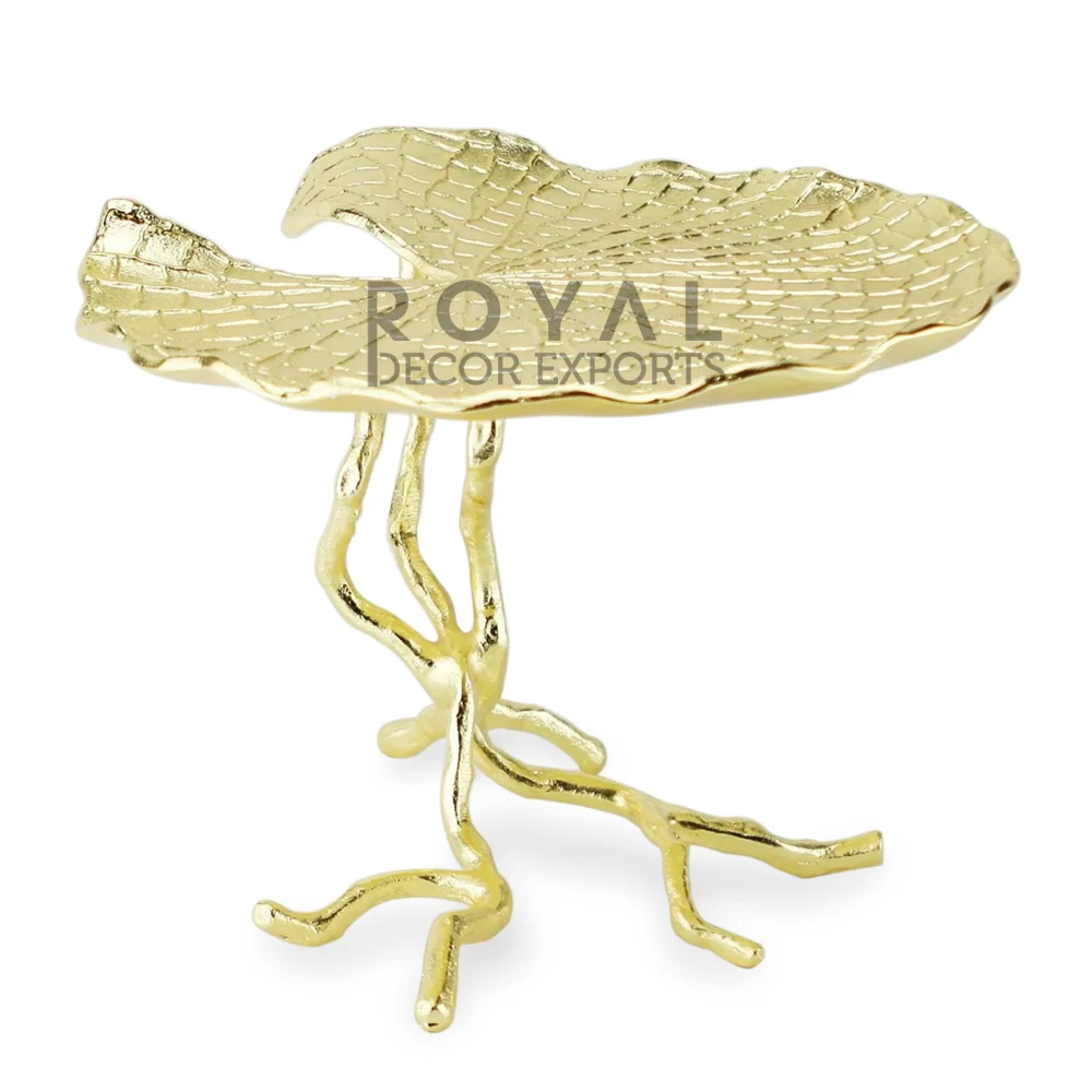 Leaf Shaped Fancy Wedding Cake Stand Wedding & Event Party Royal Decor Exports Round IN;34648 AL-9832 50 Pcs Accept