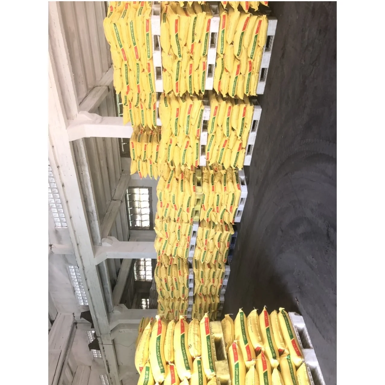 Highly Hot Best Selling Industrial Price Yellow Powder Coagulant Poly Aluminum Chloride 30% made from Viet Nam