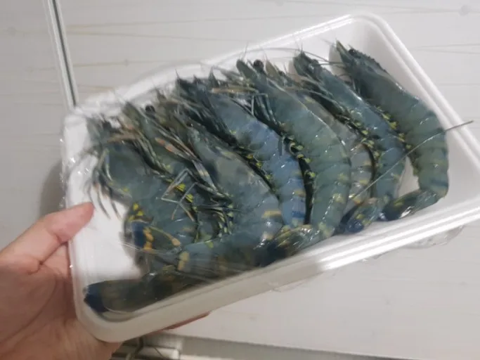 Замороженные Черные Тигровые Креветки класса А натуральные морские рыбалки целая часть стандарт экспорта (мисс Деми: WhatsApp + 84 961 733 400)