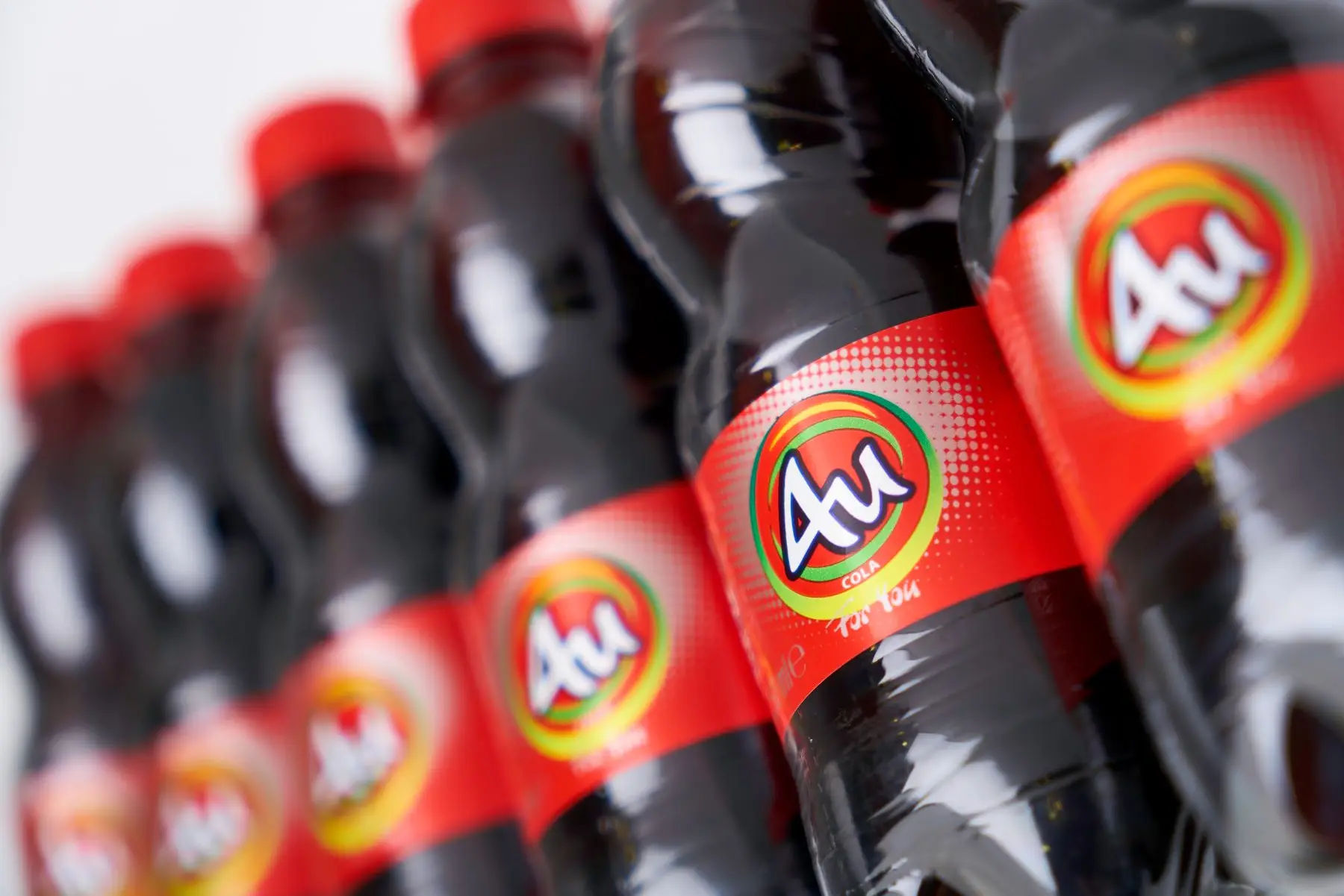 Cola 250 ml Carbonated Soft Drinks Best Price Best Quality Non Alcoholic Drink Cold Beverages