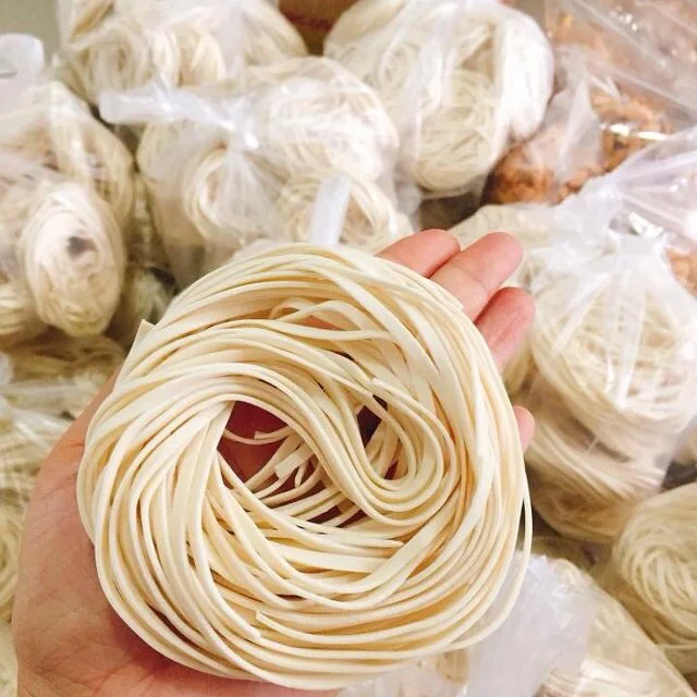 Толстые спагетти/вьетнамская лапша Удон/MS. LAURA / WHATSAPP + 84 896 611