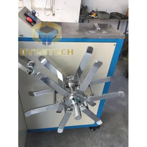 Long chain zipper winding machine